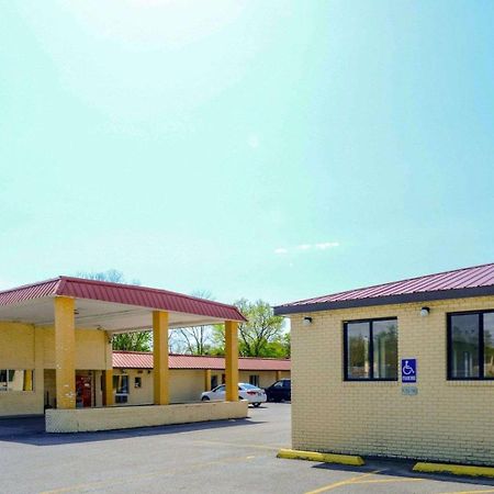 Econo Lodge Inn & Suites Carbondale Exterior foto