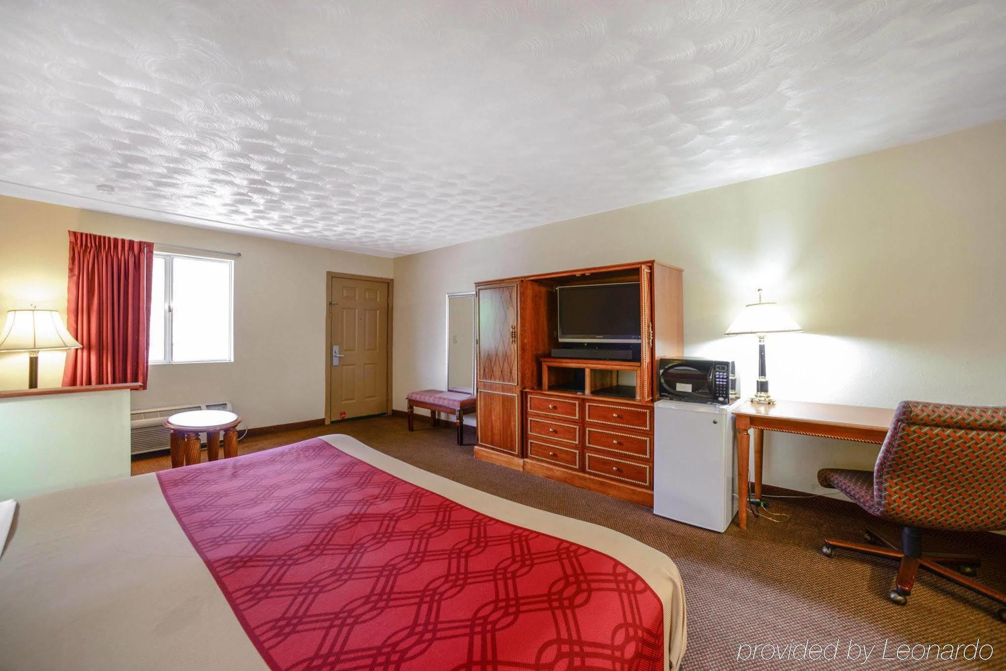Econo Lodge Inn & Suites Carbondale Exterior foto