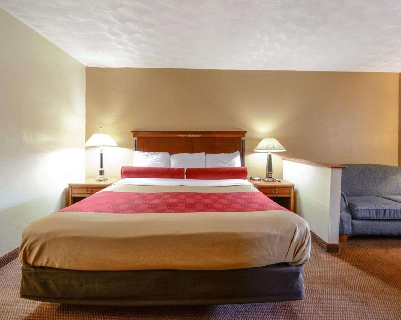 Econo Lodge Inn & Suites Carbondale Exterior foto